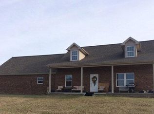510 Phoenix Place Blvd, Hazard, KY 41701