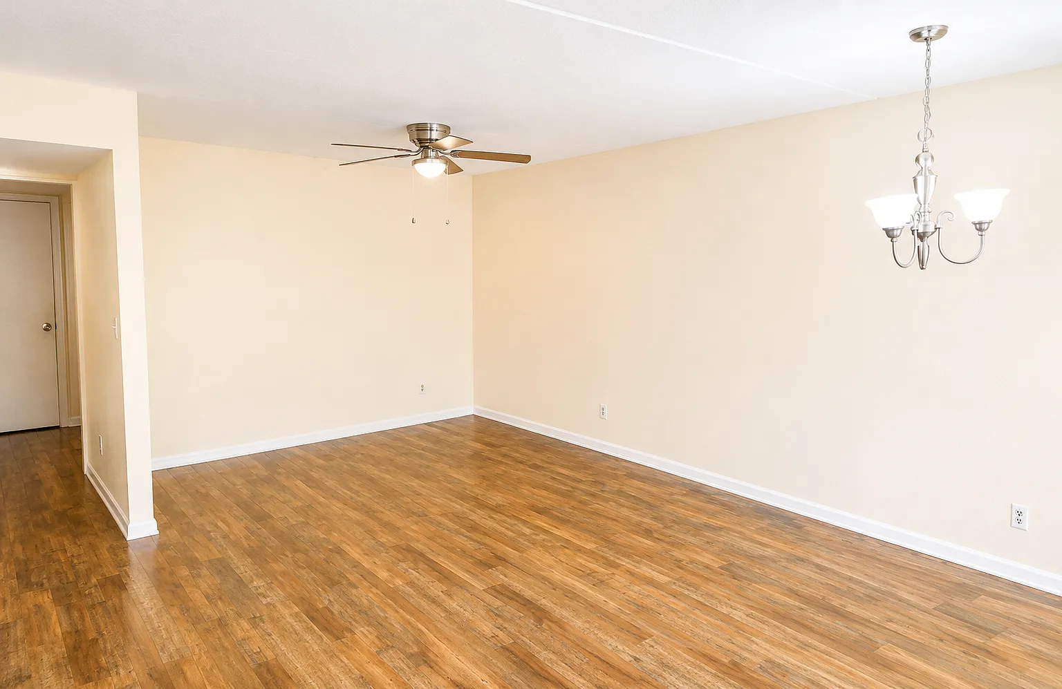 1673 Spring Garden Ct — Photo 1