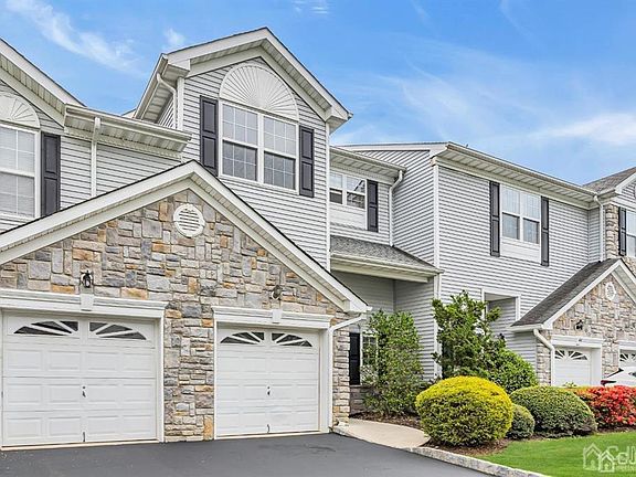 4th image of 45 Harbor Bay Cir #380