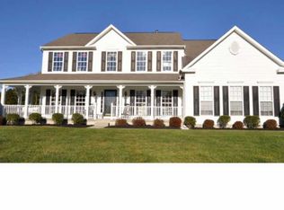 11 Nicholas Dr, Sicklerville, NJ 08081