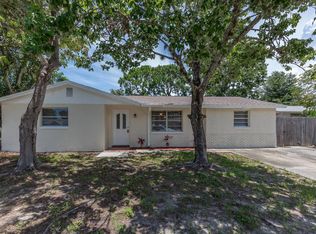 6617 Lenoir Dr, Port Richey, FL 34668
