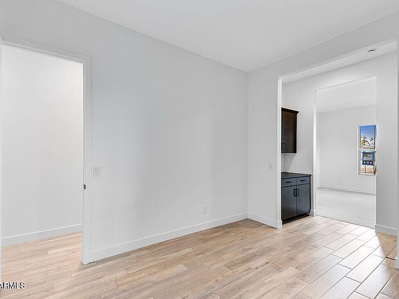 5th image of 17807 W PASADENA Avenue