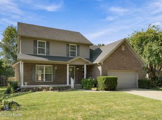6708 Timberbend Dr, Louisville, KY 40229