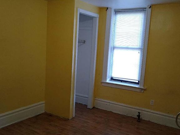 5th image of 8016 17th Ave