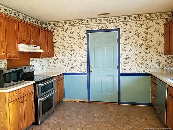 4th image of 172 Northwoods Dr