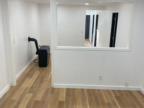 2nd image of 211 9th St Floor Basement