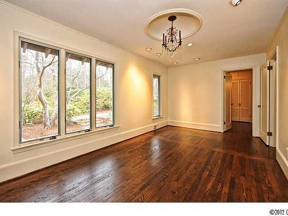 4th image of 2814 Flintwood Ln