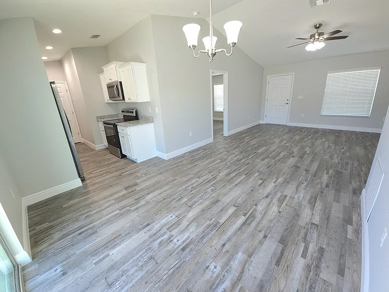 Citrus Springs — Photo 2