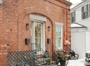 534 State St #B, Portsmouth, NH 03801