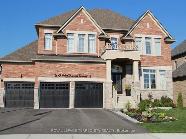 19 Black Diamond Cres, Brampton, ON L6X 0V8