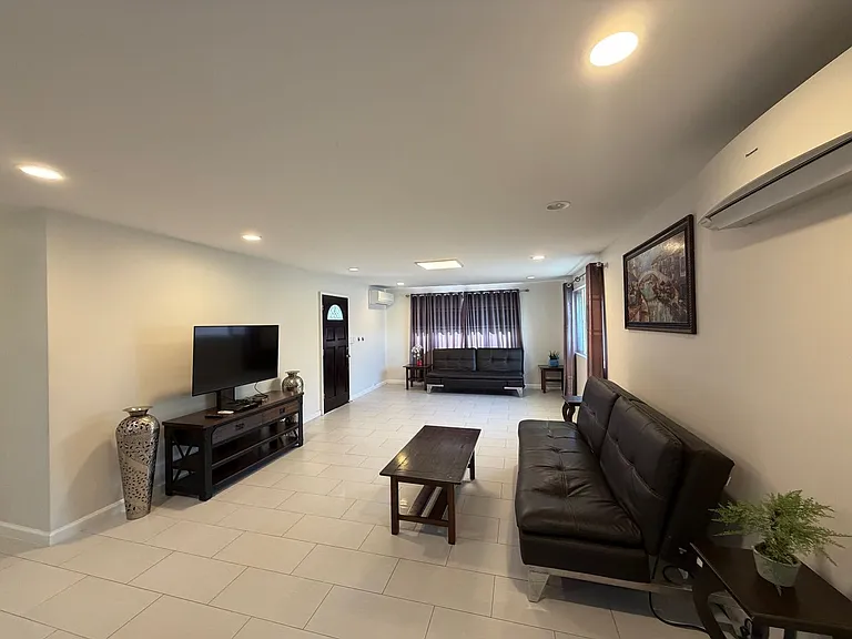 3346 Kanaina Ave — Photo 17