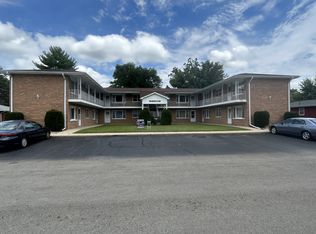 100 N Kidder St APT 10, Plano, IL 60545