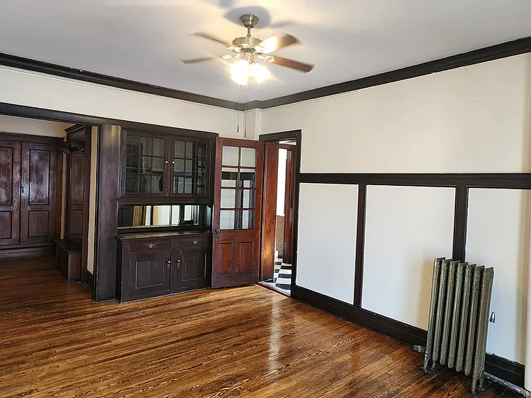 St. James Court Historic Apartments — Photo 60