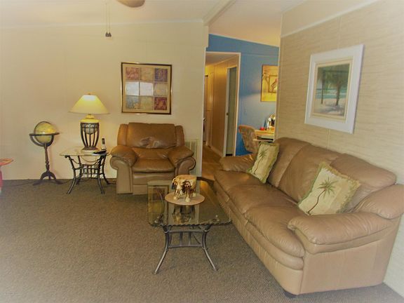 4th image of 820 Bougainvillea Cir