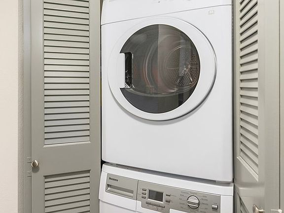 4th image of 16100 Linden Ave N APT 410