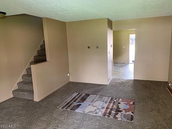 3rd image of 817 Kaderly St NW