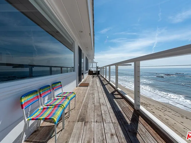 24942 Malibu Rd — Photo 21