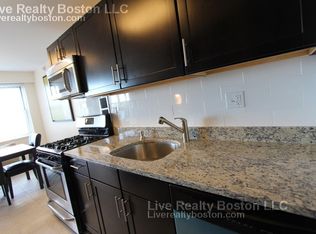 211 Freeman St, Brookline, MA 02446