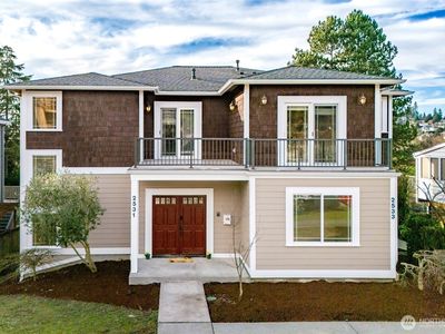 2531 30th Avenue W, Seattle, WA, 98199