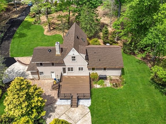 4th image of 34 Miller Rd