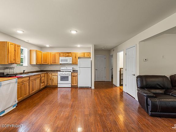 2nd image of 36588 Raspberry St