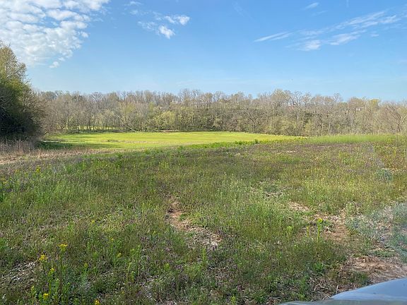 5th image of 1370 E Meadow Creek Rd