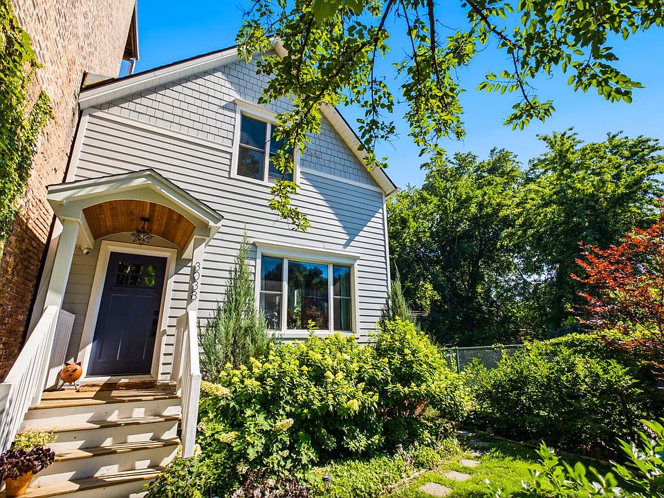 1st image of 3038 W Diversey Ave