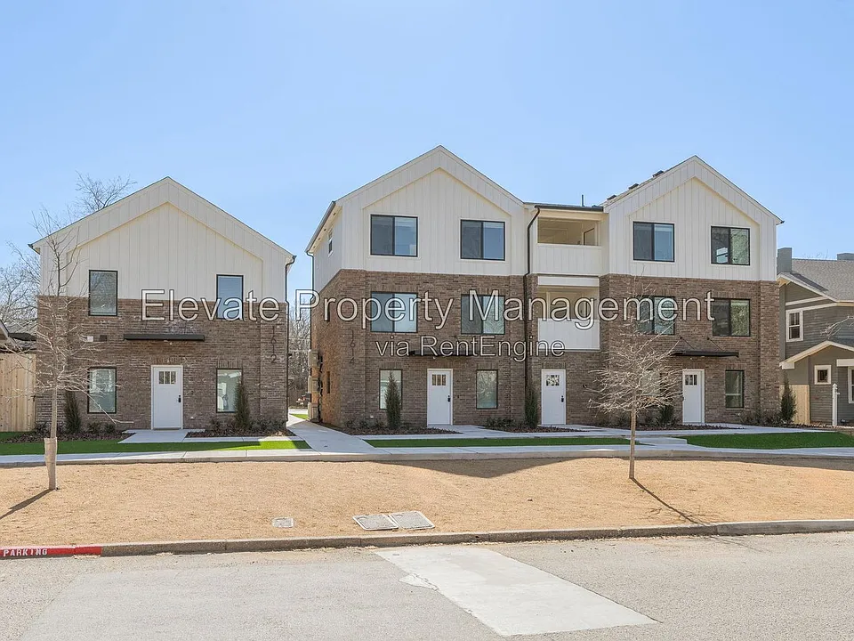 1616 NW 17th St #13