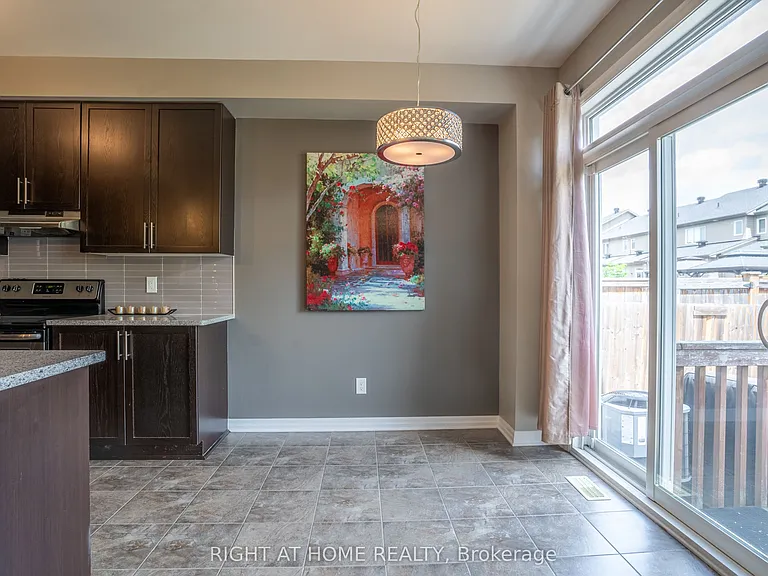 712 Brian Good Ave — Photo 11