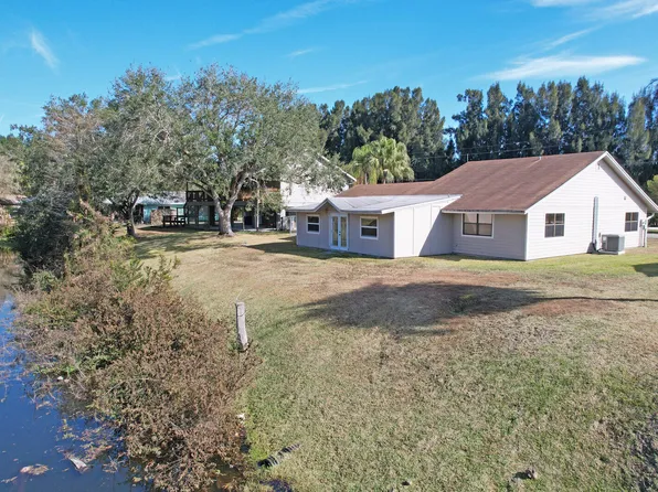 8074 SE River Lane, Stuart, FL 34997
