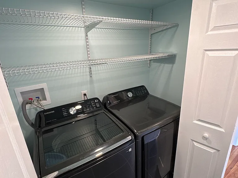 755 Centerville Rd — Photo 16