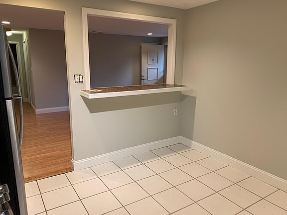 5th image of 120 Glen Hollow Dr