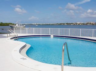 301 Croton Ave APT 202, Lantana, FL 33462