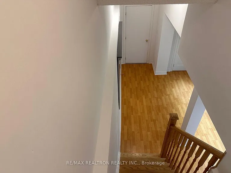 20 Maple Forest Dr #BASEMENT — Photo 11