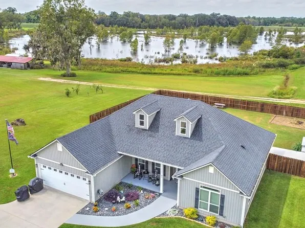 79 Baskins Rd, Lakeland, GA 31635