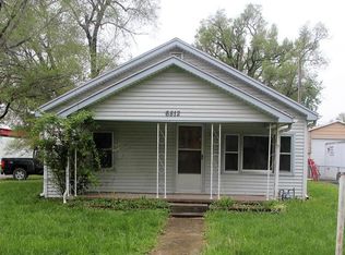 6812 Carnegie St, Saint Joseph, MO 64504