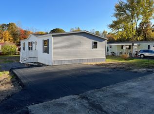 441 Upper Pmhe North Dr, East Stroudsburg, PA 18302
