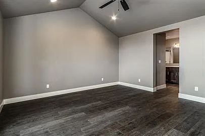 20492 NE Empire Ave — Photo 13