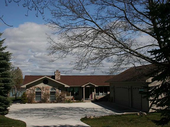 5th image of 2725 NW Torch Lake Dr