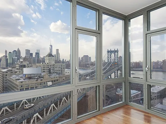 Sold by Sotheby's International Realty | media 3