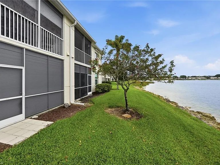 3320 W Crown Pointe Blvd #201 — Photo 38