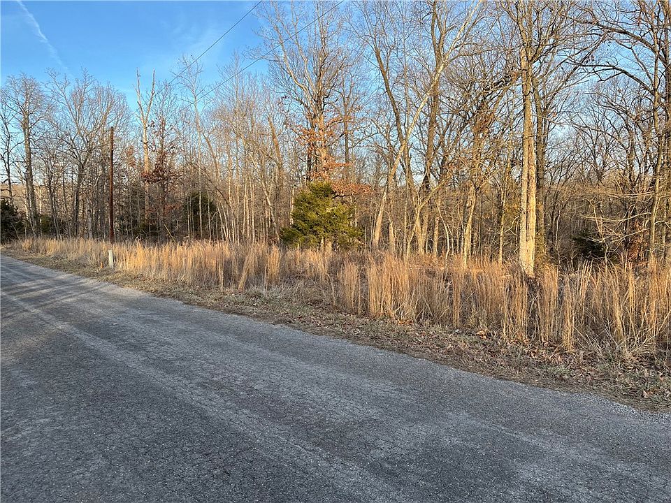 1st image of 13 Kirkoswald Ln #13