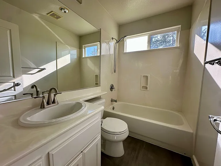 4226 Tobin Cir — Photo 1