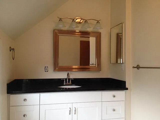 Bathroom vanity granite counters