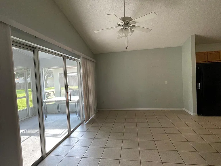13634 Meadowpark Ave — Photo 18