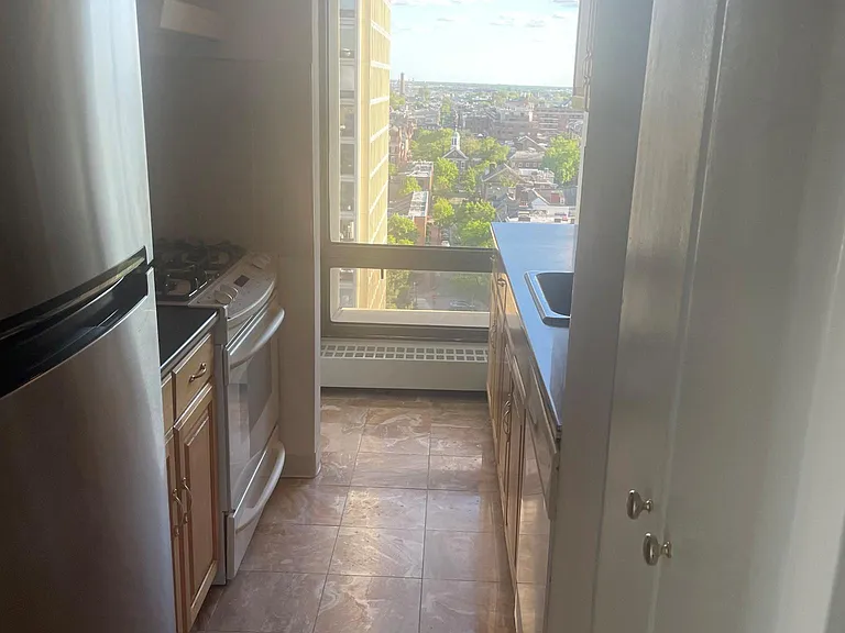 200 Locust St #11G — Photo 7