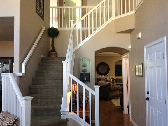 4th image of 4161 Maddie Cir