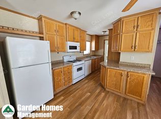 58 Noble Ln, Rome, NY 13440