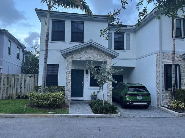 2820 SW 17th Ave, Fort Lauderdale, FL 33315