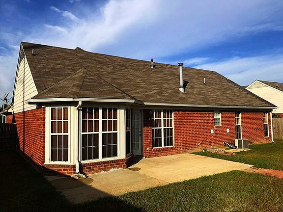 5th image of 118 Oakleigh Dr